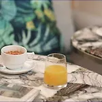 Hotel Opera Marigny 